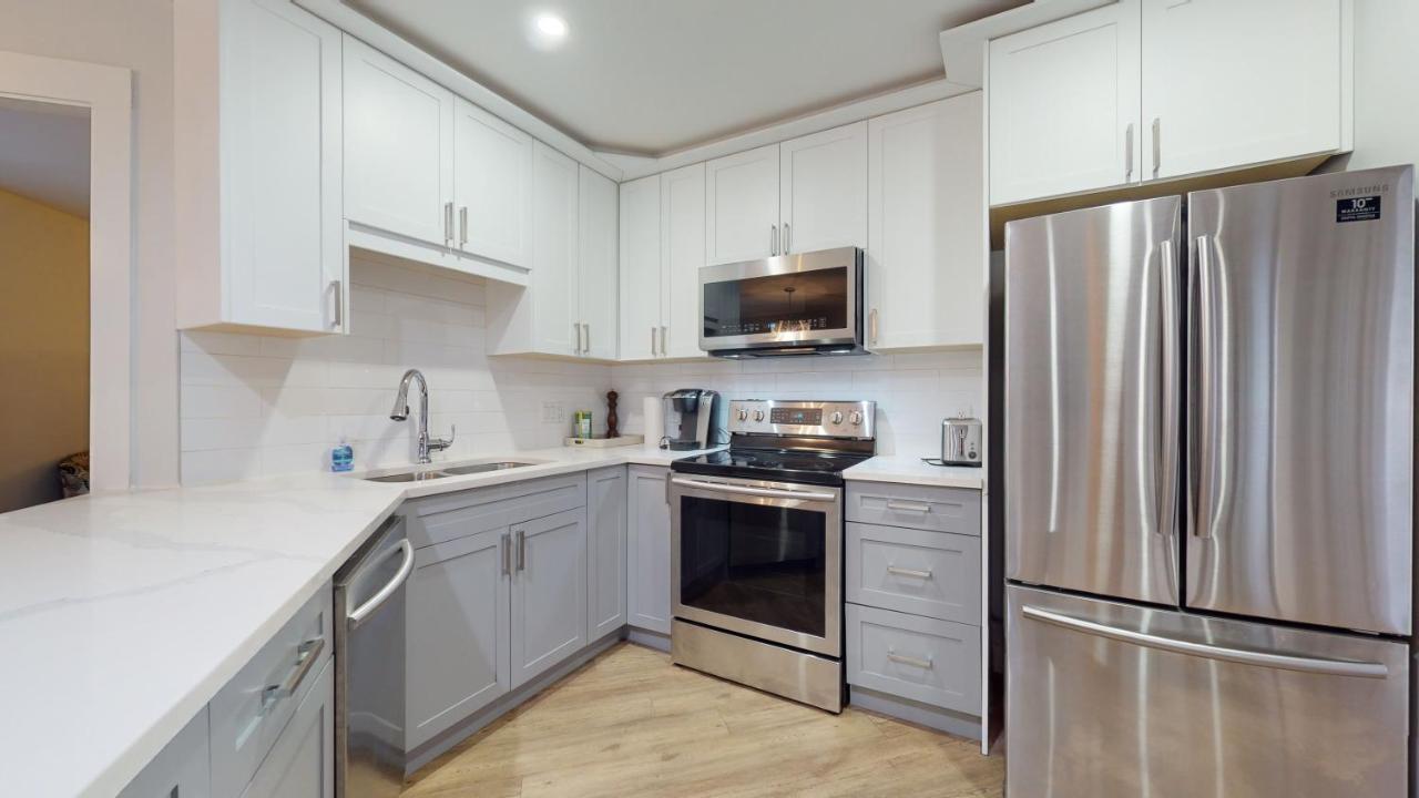 Ironwoods On Blueberry Hill By Whistler Blackcomb Vacation Rentals Exterior foto