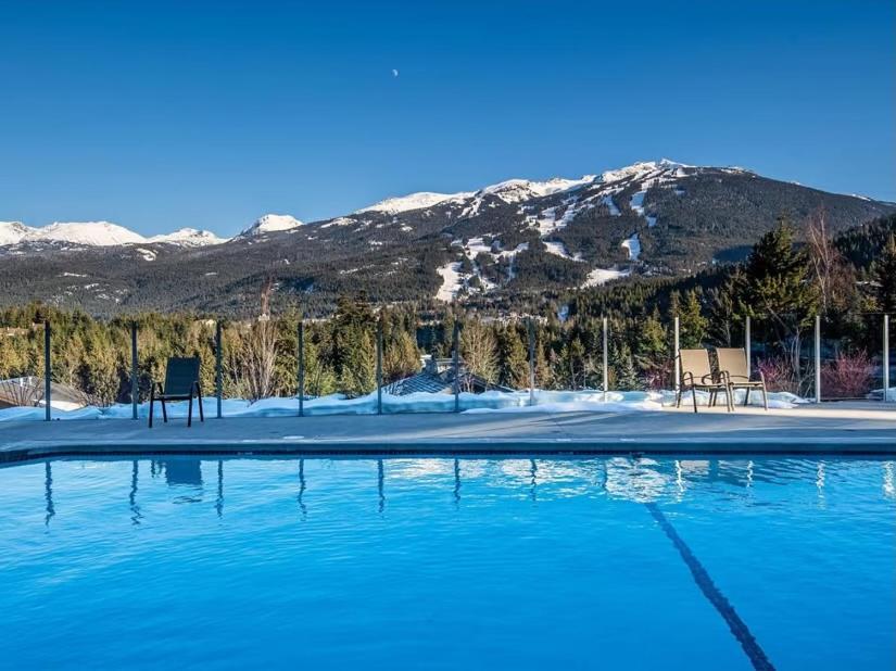 Ironwoods On Blueberry Hill By Whistler Blackcomb Vacation Rentals Exterior foto